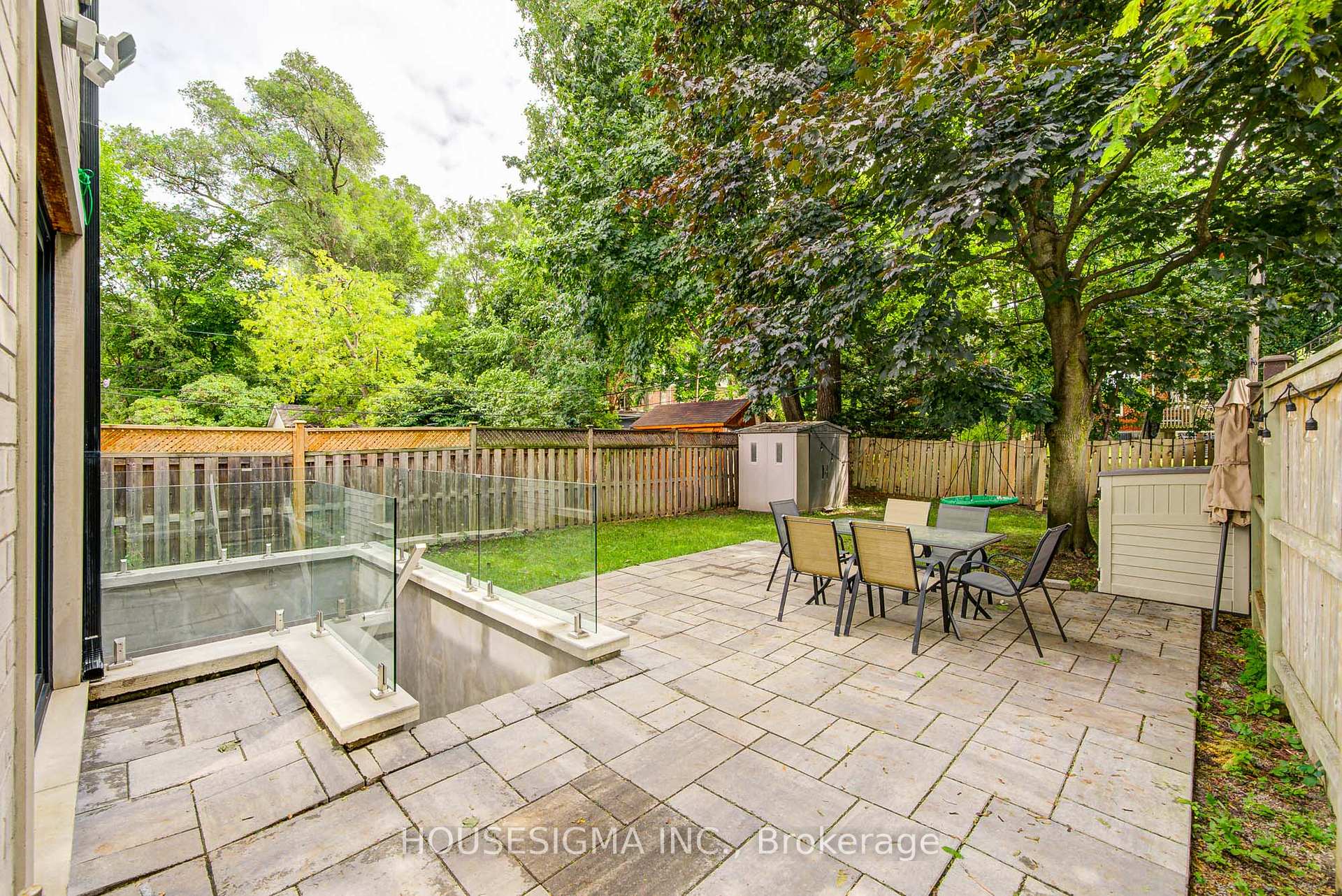 Photo 22 of 151 Dewbourne Avenue, Toronto, Humewood-Cedarvale — HOMEH