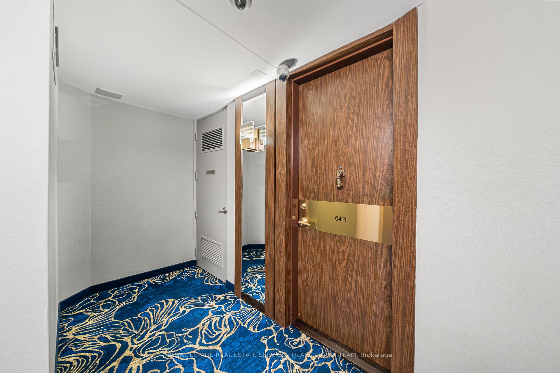 Photo 3 of Unit #411, 33 Harbour Square, Toronto, Waterfront Communities — HOMEH
