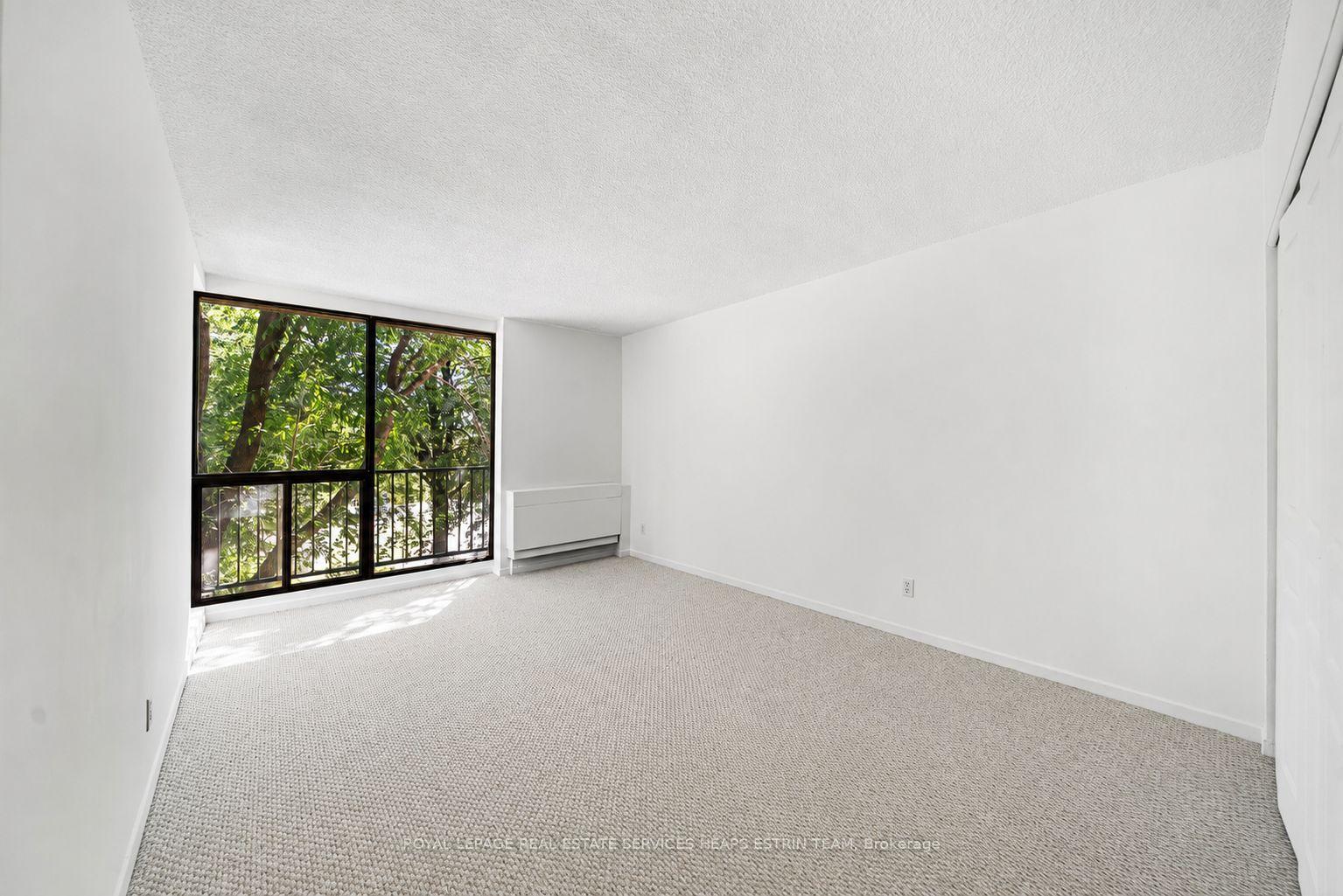 Photo 20 of Unit #411, 33 Harbour Square, Toronto, Waterfront Communities — HOMEH