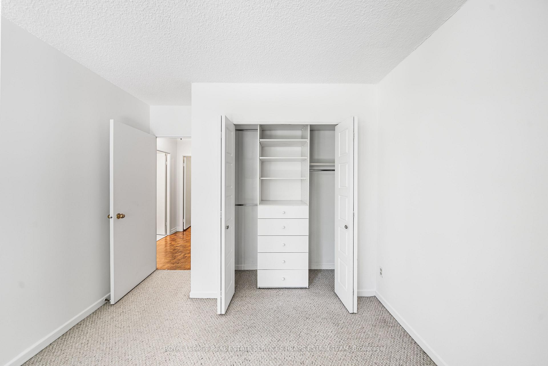 Photo 24 of Unit #411, 33 Harbour Square, Toronto, Waterfront Communities — HOMEH