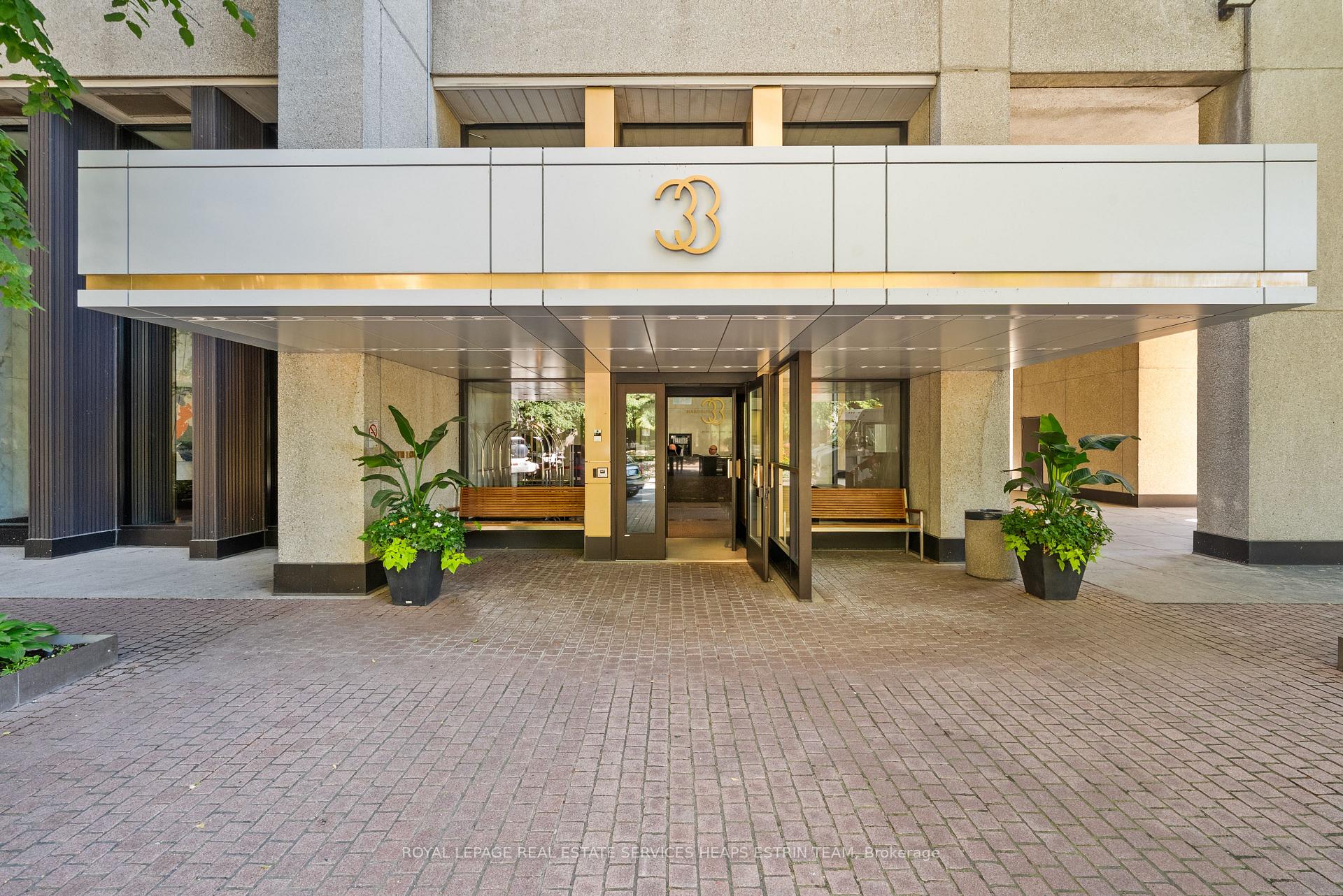 Photo 28 of Unit #411, 33 Harbour Square, Toronto, Waterfront Communities — HOMEH