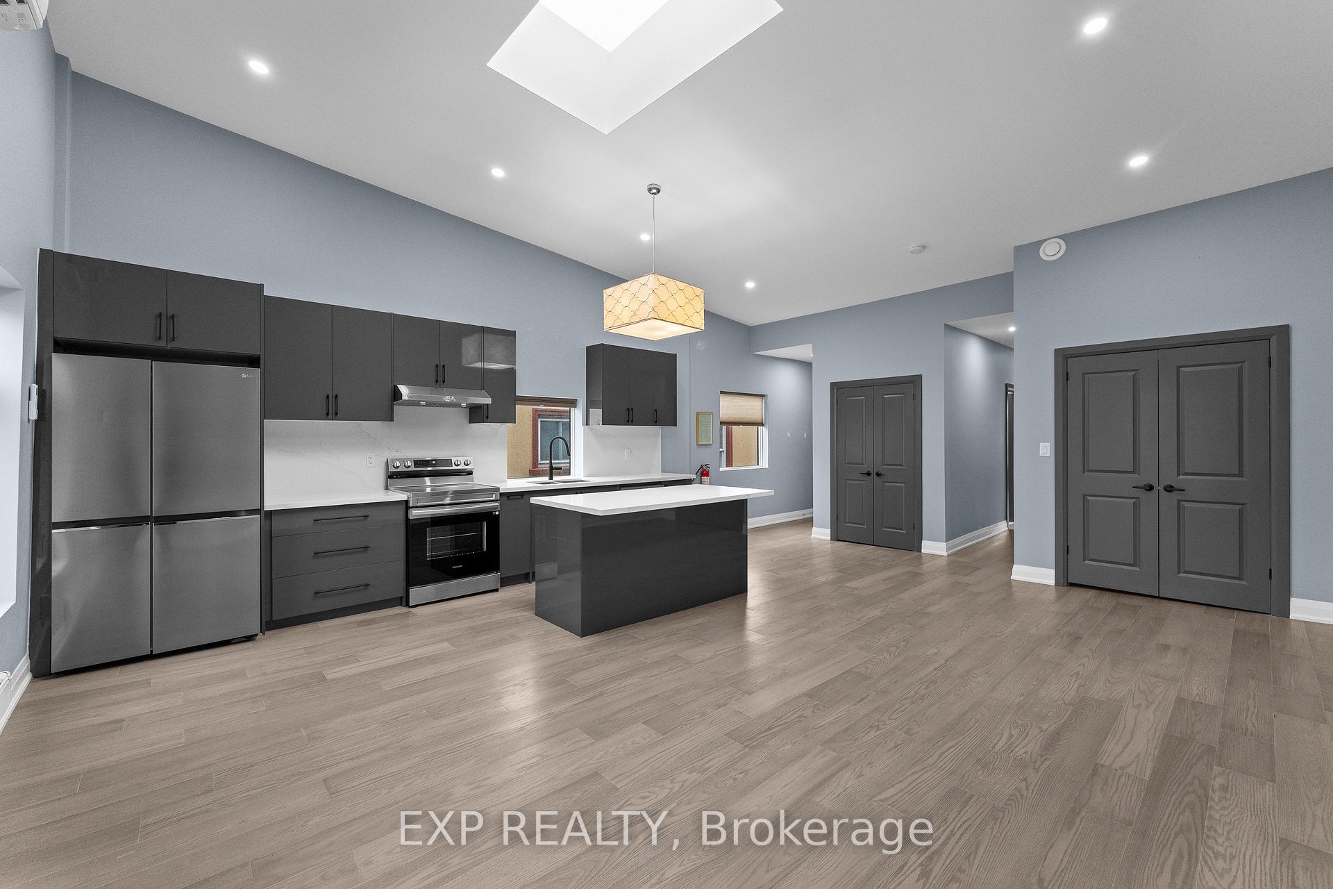 Front of Unit 1, 5850 Ferry Street