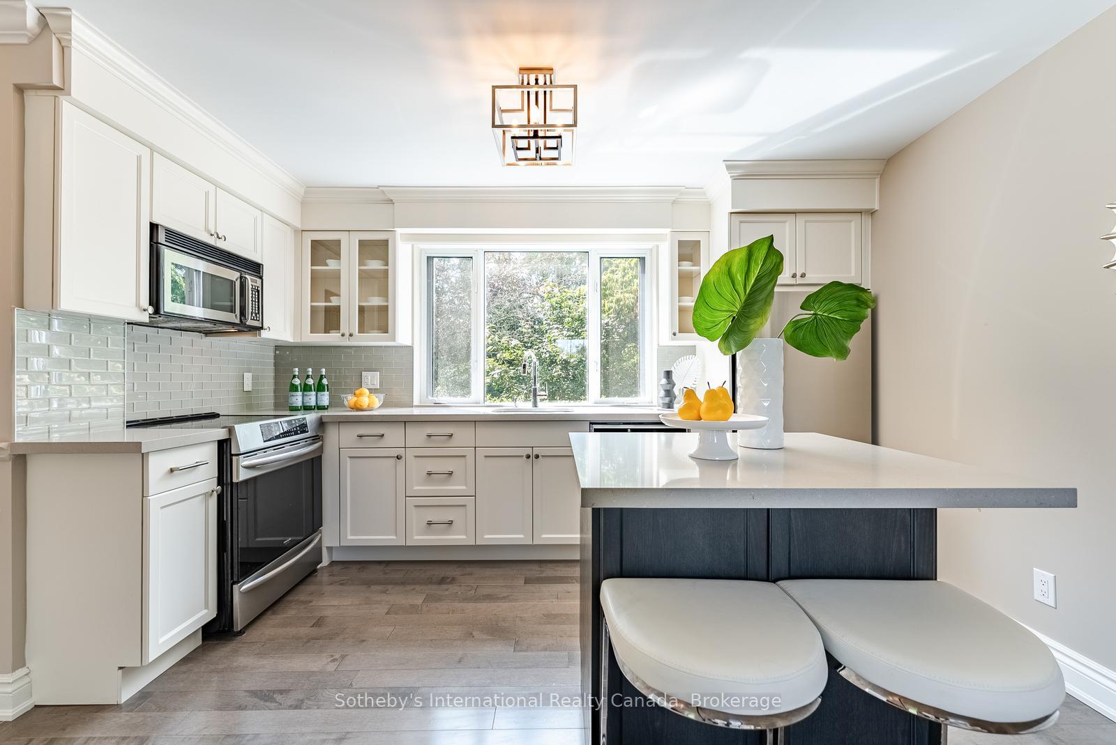 Photo 23 of 1252 Wood Place, Oakville, West — HOMEH