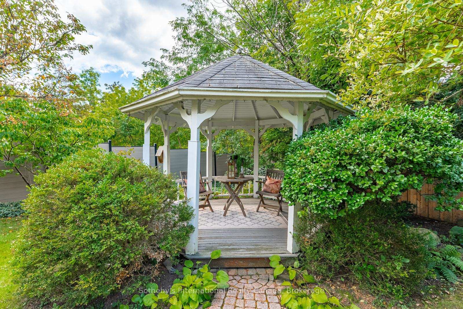 Photo 40 of 1252 Wood Place, Oakville, West — HOMEH
