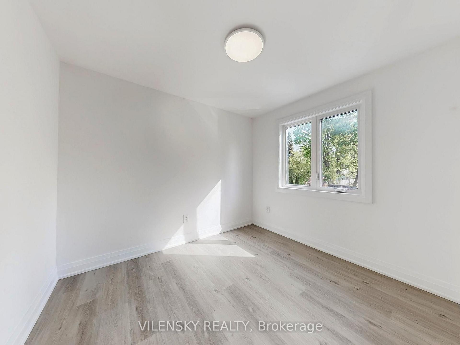 Photo 8 of Unit F, 195 Owen Street, Barrie, Wellington — HOMEH