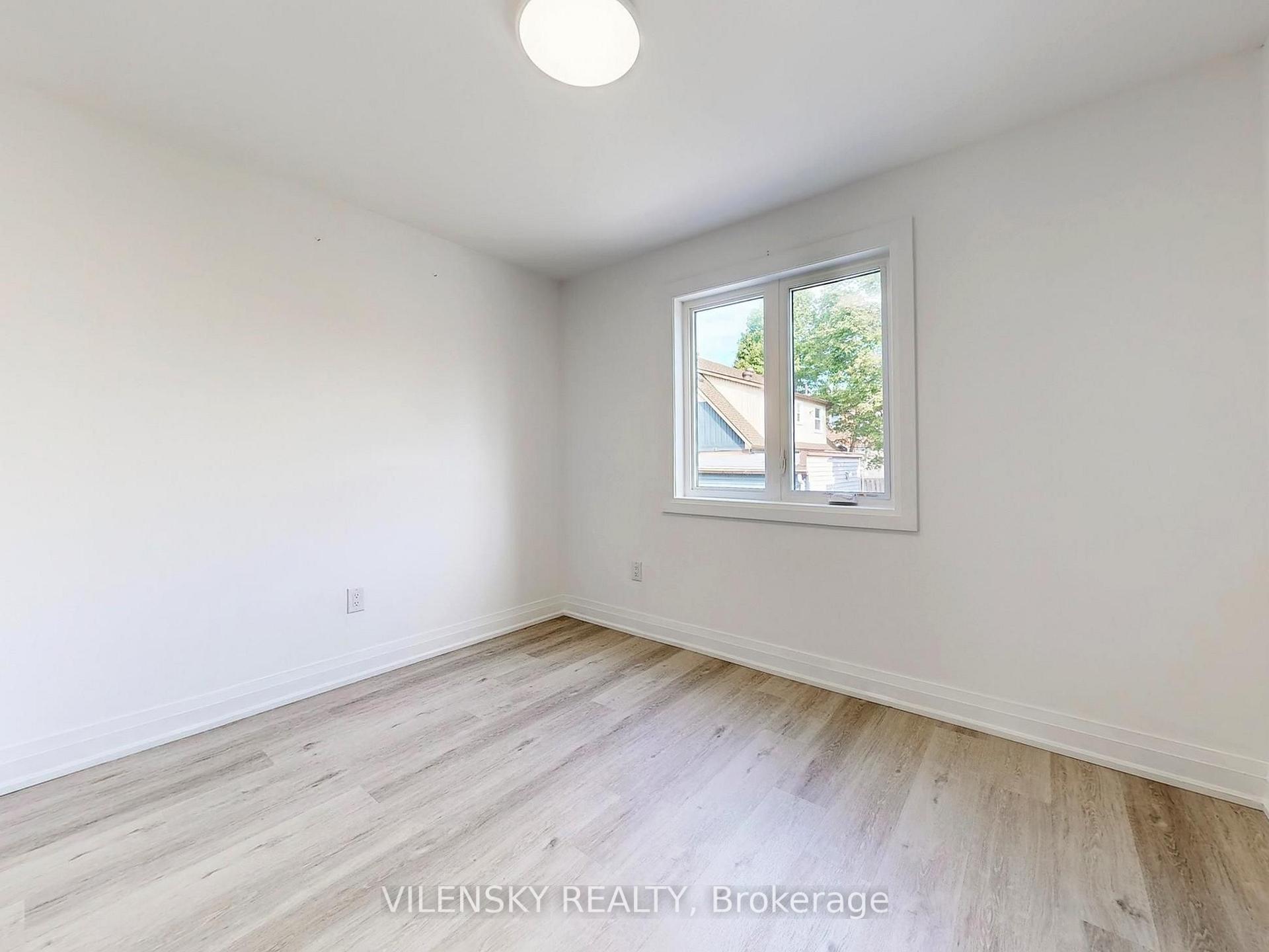 Photo 10 of Unit F, 195 Owen Street, Barrie, Wellington — HOMEH
