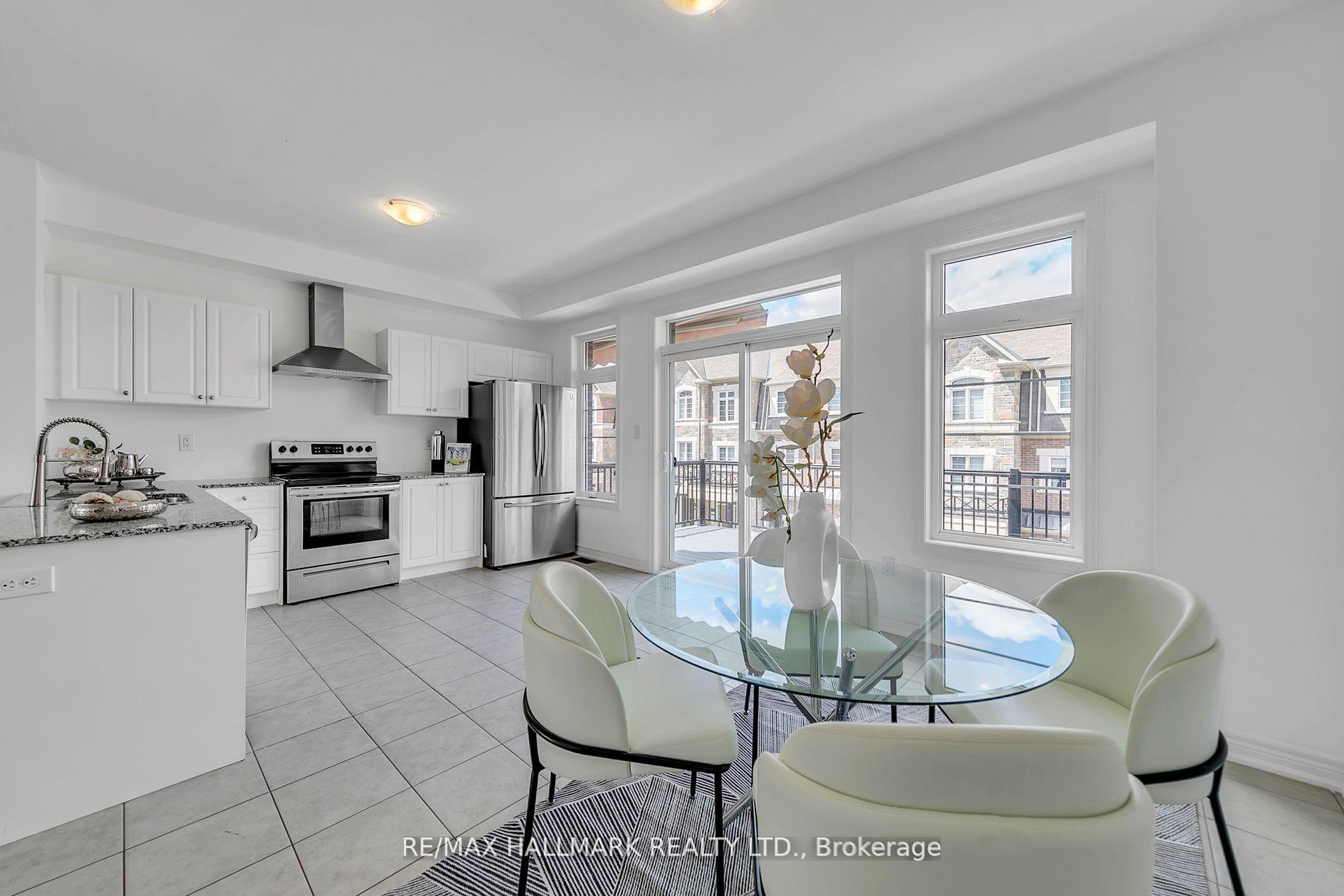 Photo 9 of 284 King Road, Richmond Hill, Oak Ridges — HOMEH
