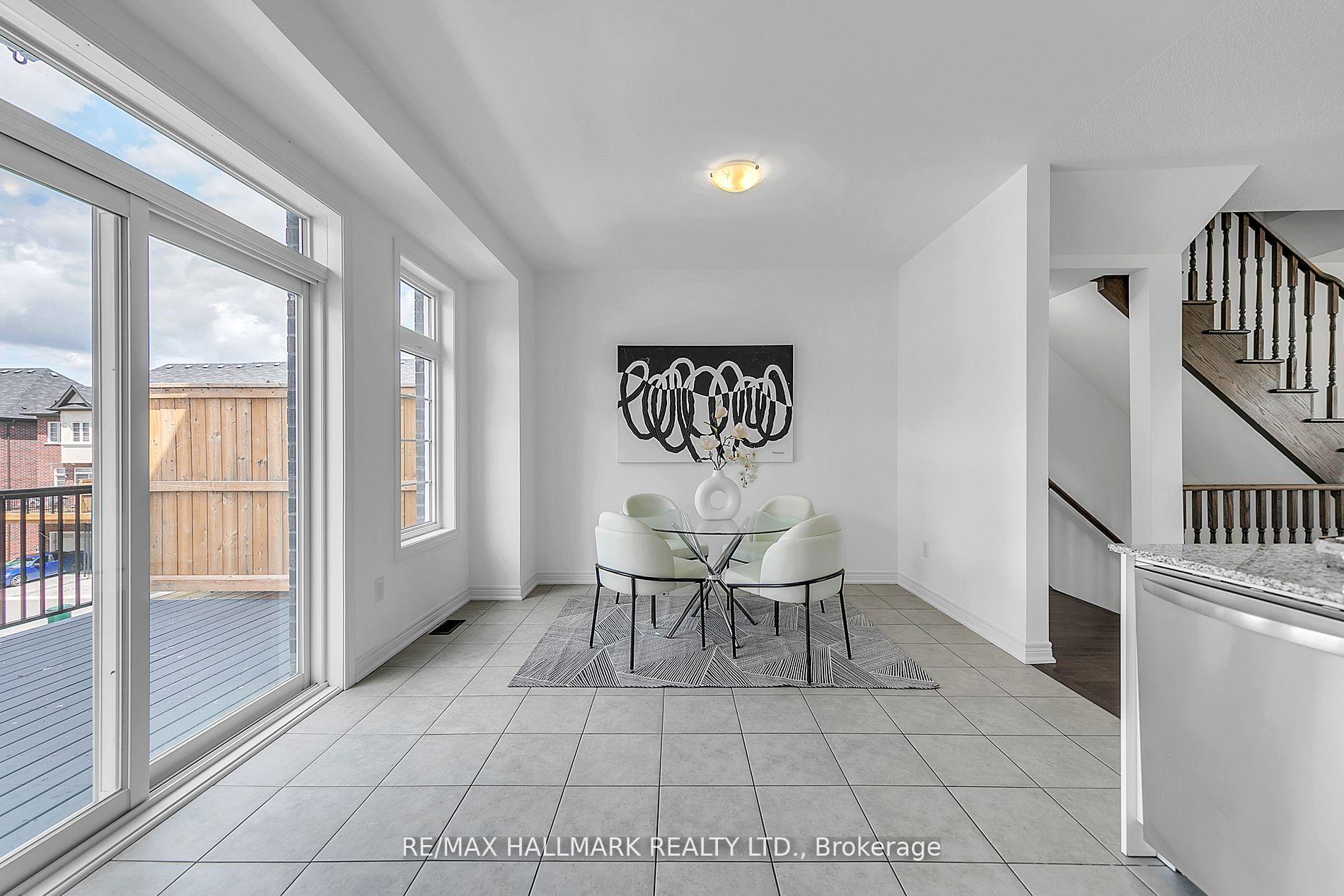 Photo 12 of 284 King Road, Richmond Hill, Oak Ridges — HOMEH