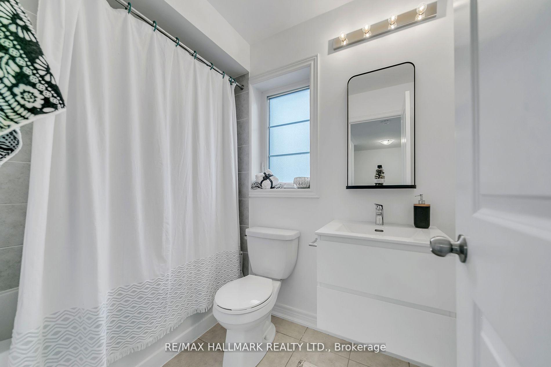 Photo 27 of 284 King Road, Richmond Hill, Oak Ridges — HOMEH