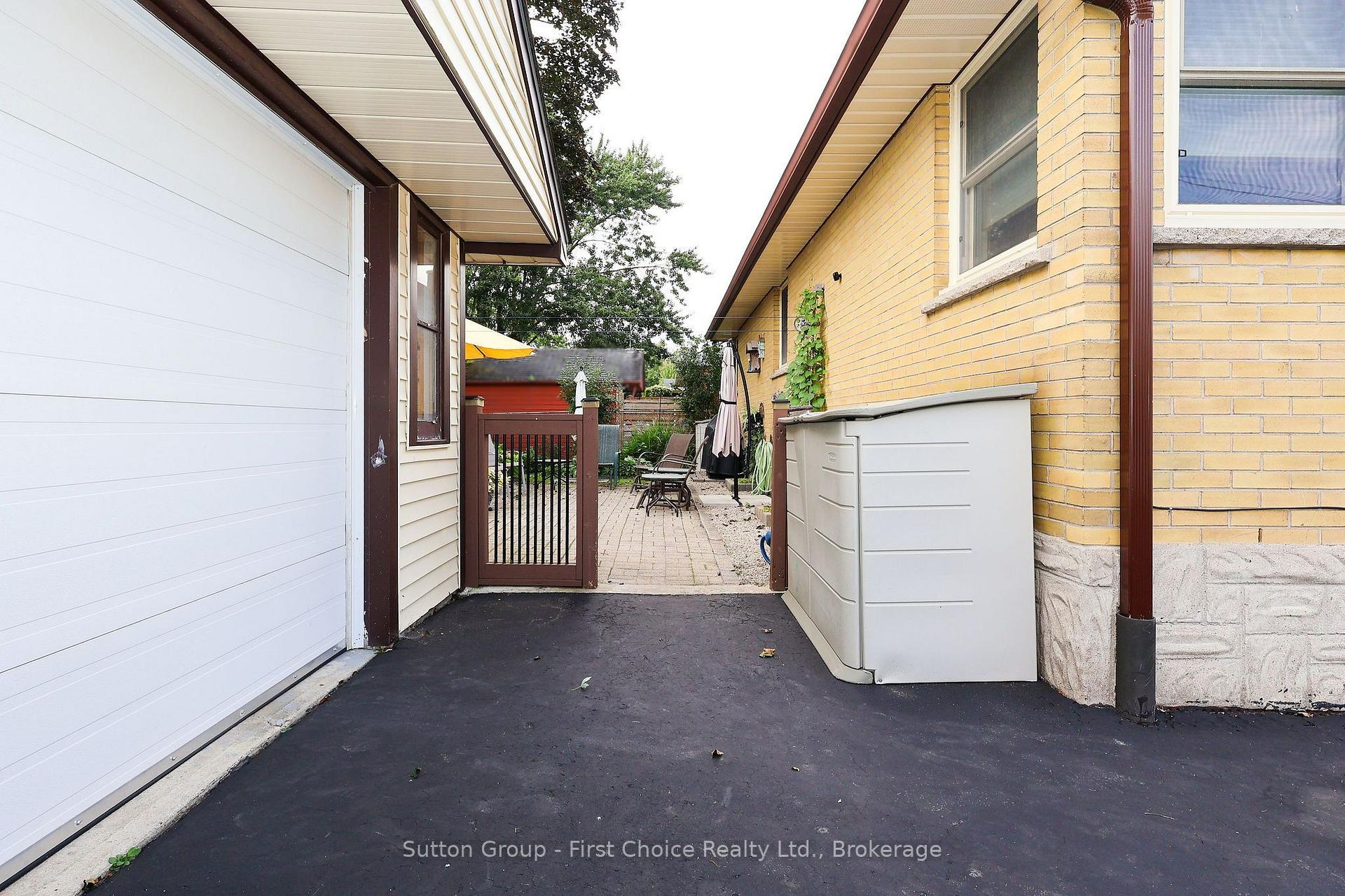 Photo 40 of 59 Easson Street, Stratford — HOMEH