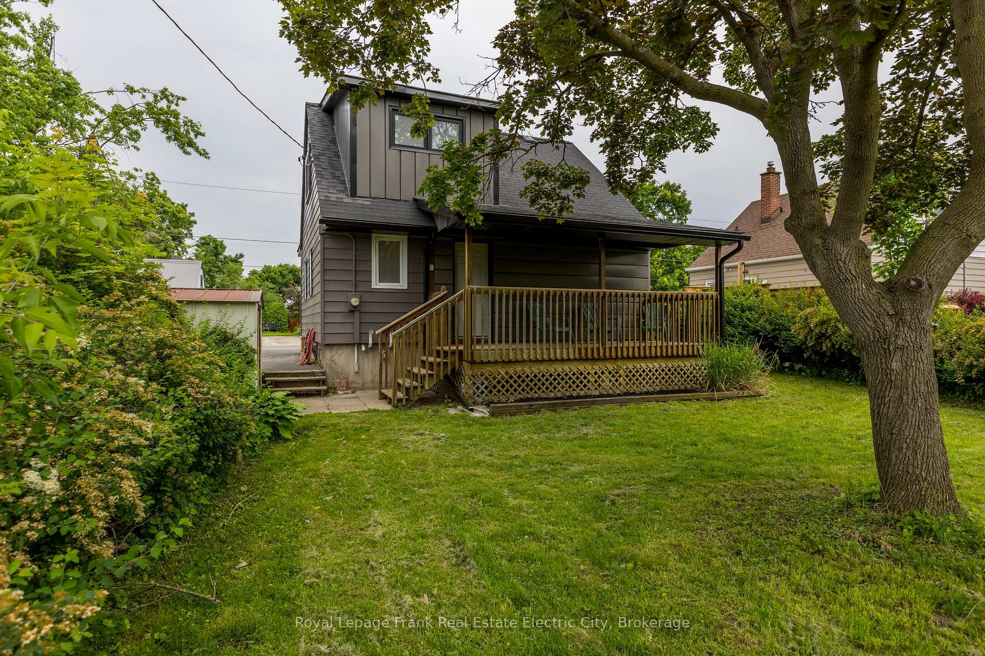 Photo 40 of 547 Rose Avenue, Peterborough, Otonabee Ward 1 — HOMEH