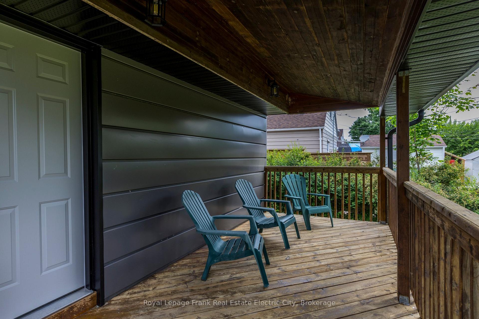 Photo 42 of 547 Rose Avenue, Peterborough, Otonabee Ward 1 — HOMEH