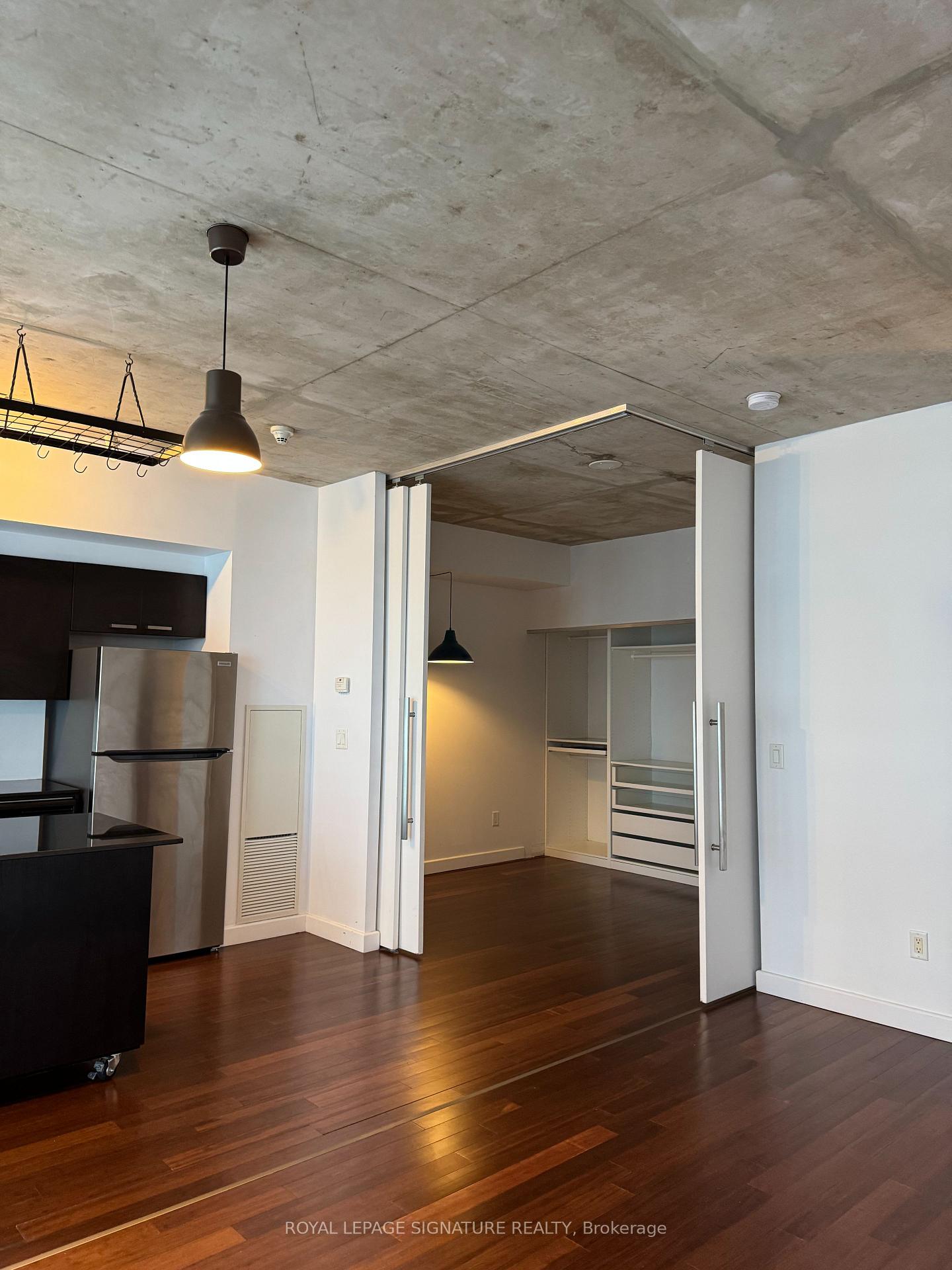 Photo 5 of Unit 1004, 179 George Street, Ottawa, Lower Town/Byward Market — HOMEH