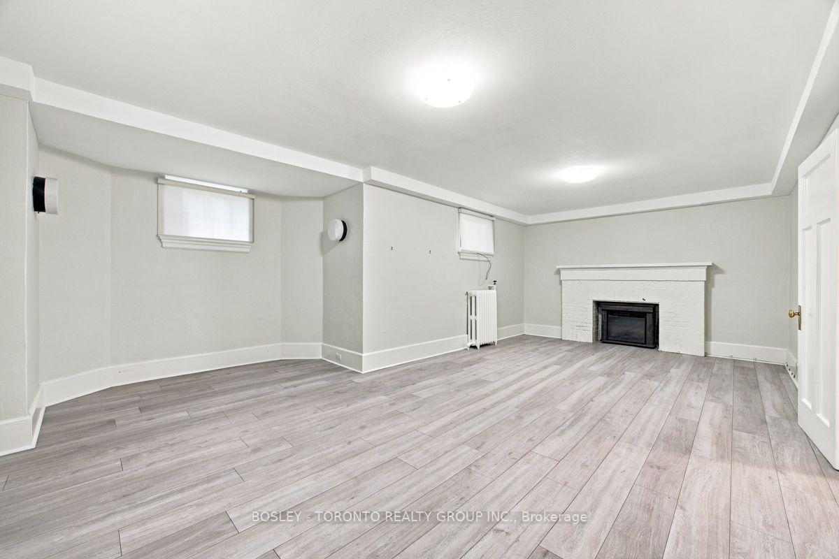 Photo 33 of 111 Welland Avenue, Toronto, Rosedale-Moore Park — HOMEH