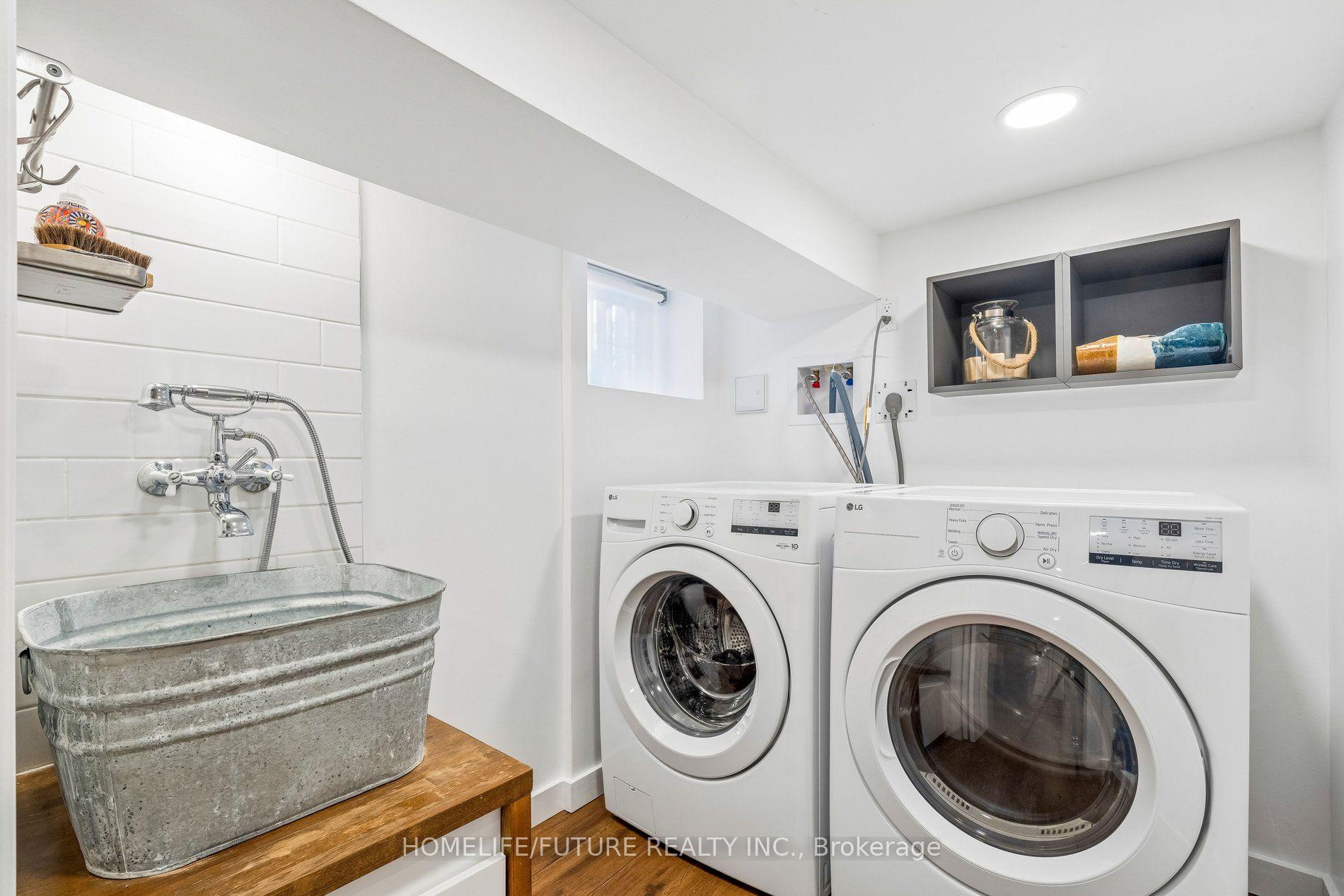 Photo 33 of 239 Broadway Avenue, Toronto, Mount Pleasant East — HOMEH