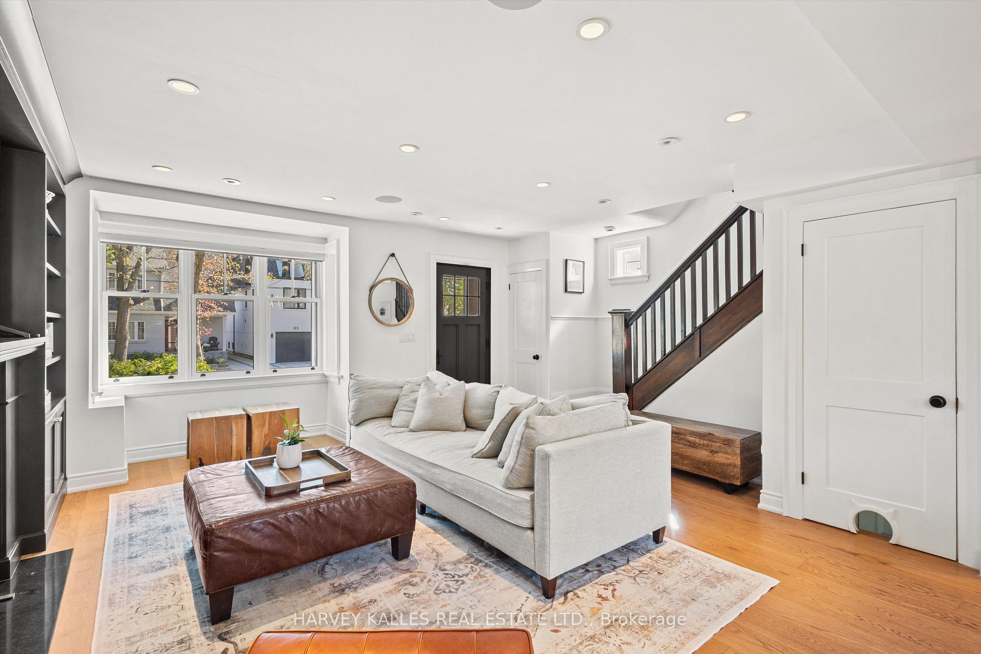 Photo 10 of 80 Fifth Street, Etobicoke, New Toronto — HOMEH