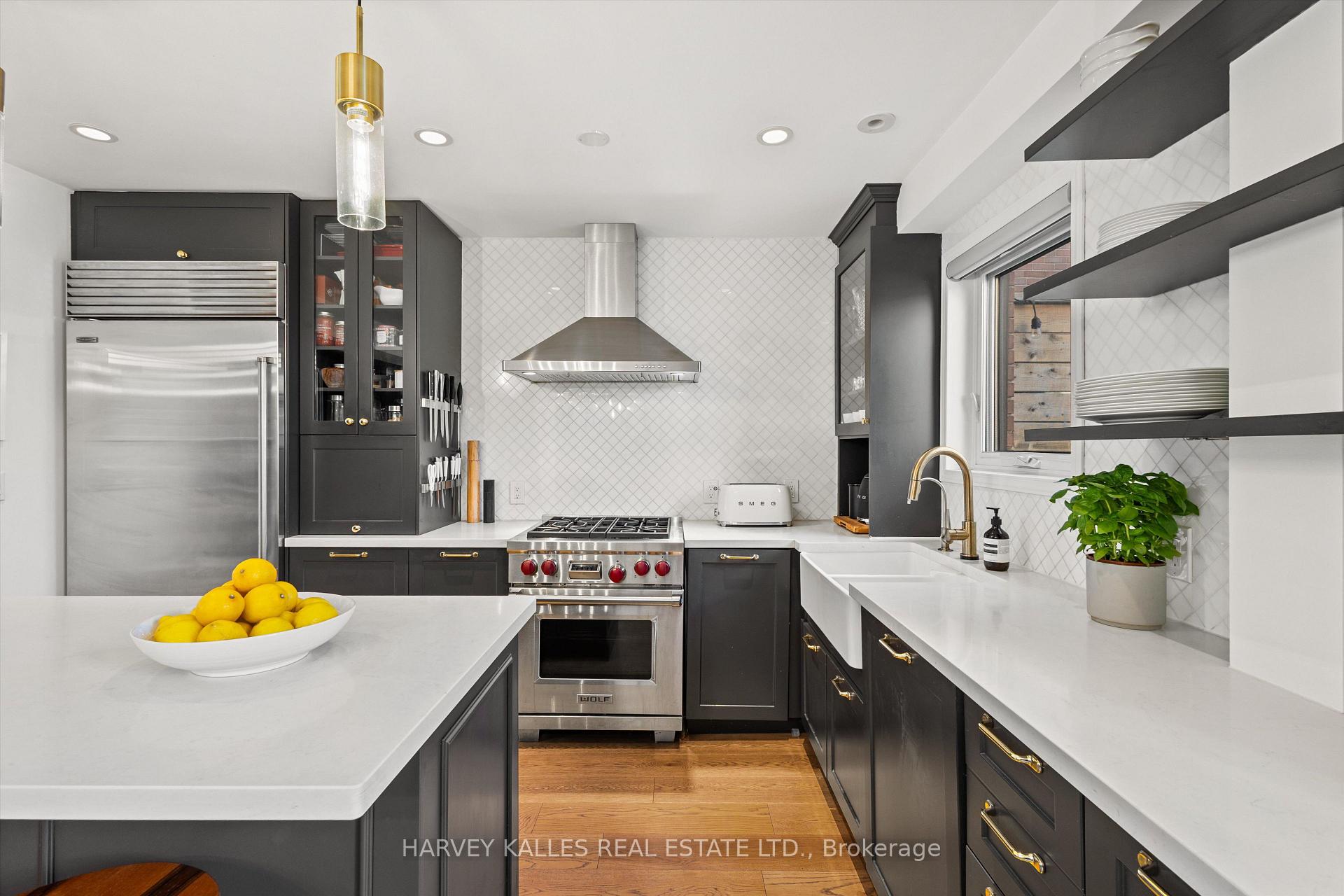 Photo 18 of 80 Fifth Street, Etobicoke, New Toronto — HOMEH