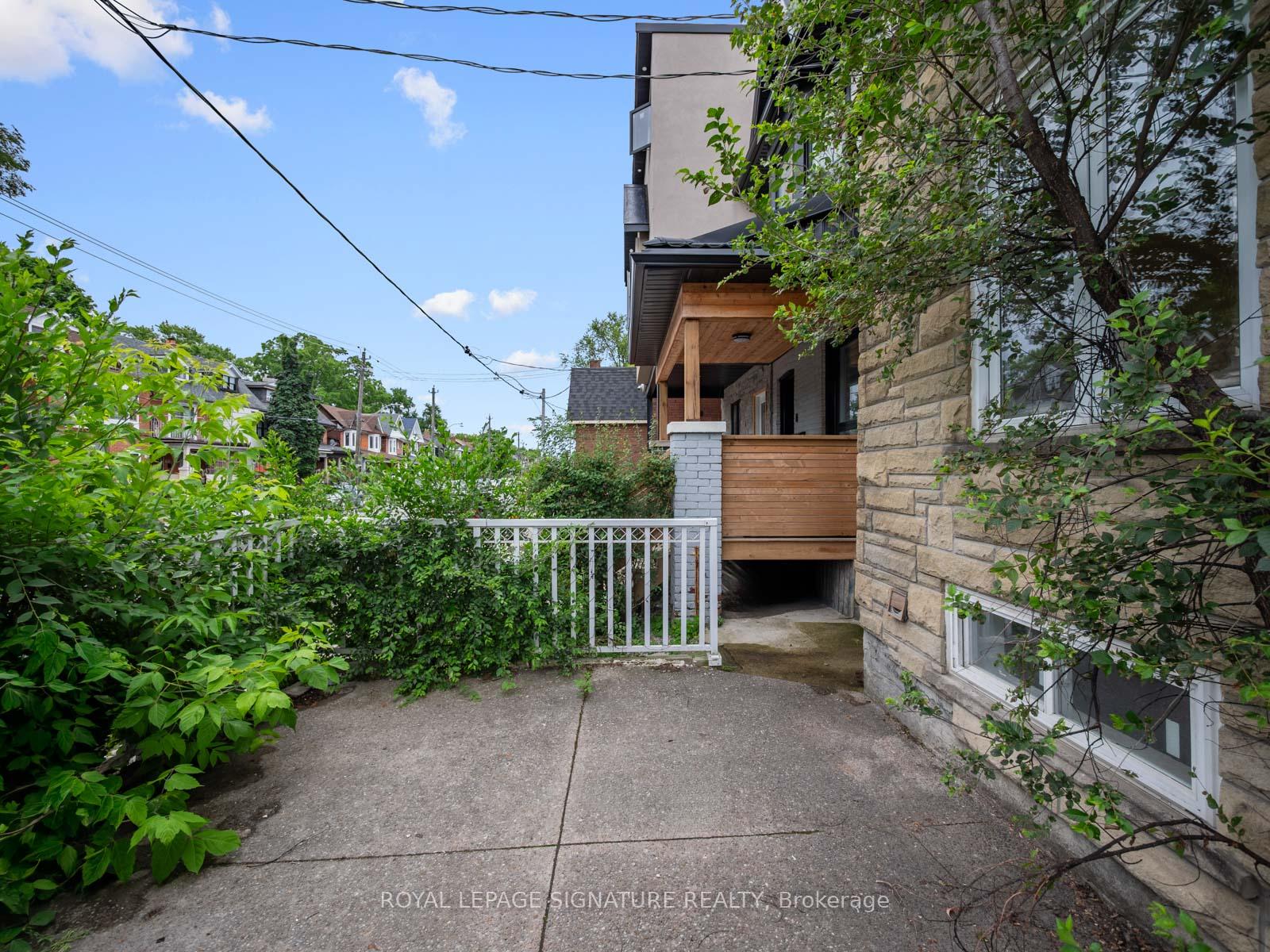 Photo 2 of 570 Jones Avenue, Toronto, Blake-Jones — HOMEH