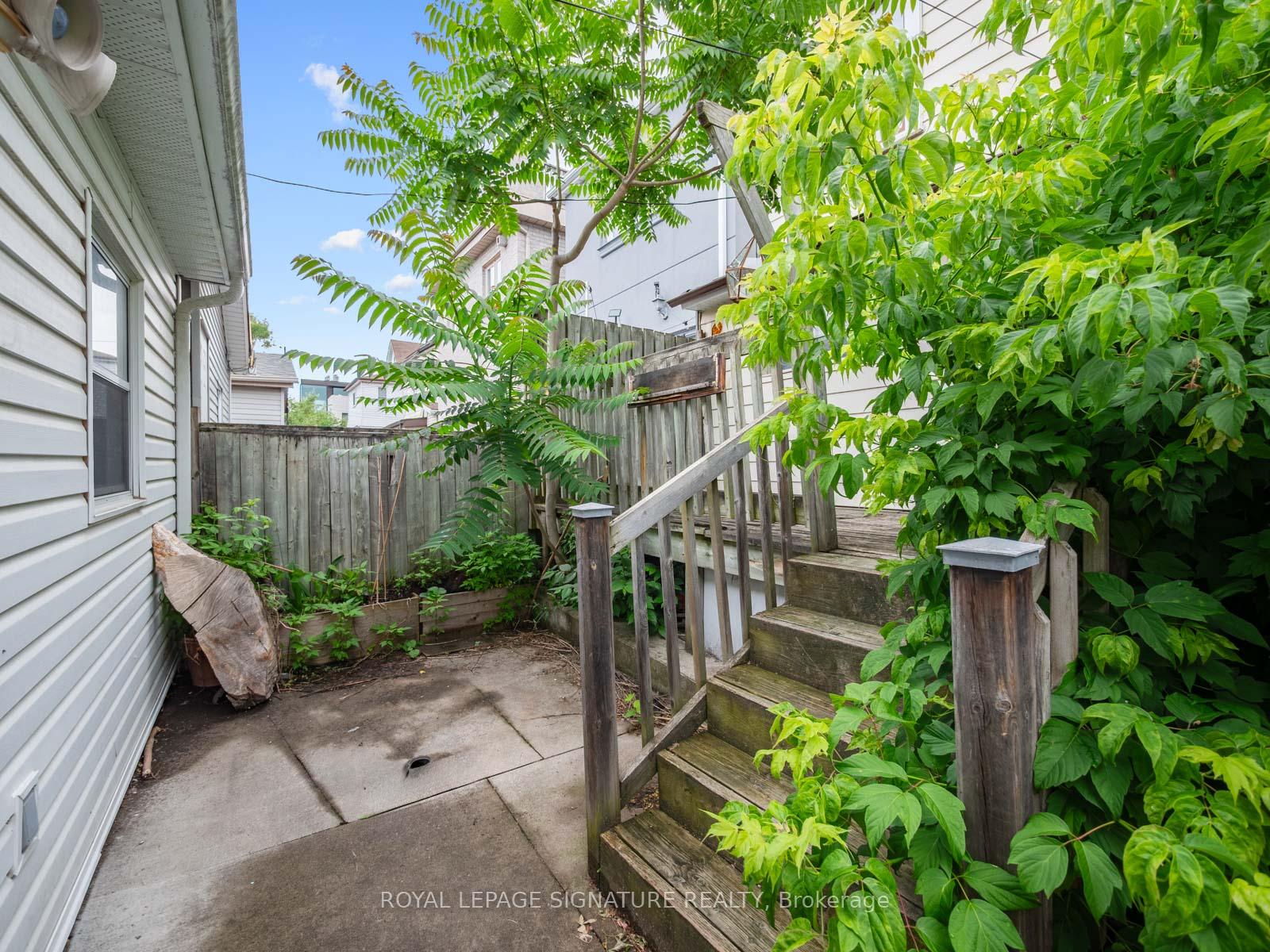 Photo 21 of 570 Jones Avenue, Toronto, Blake-Jones — HOMEH