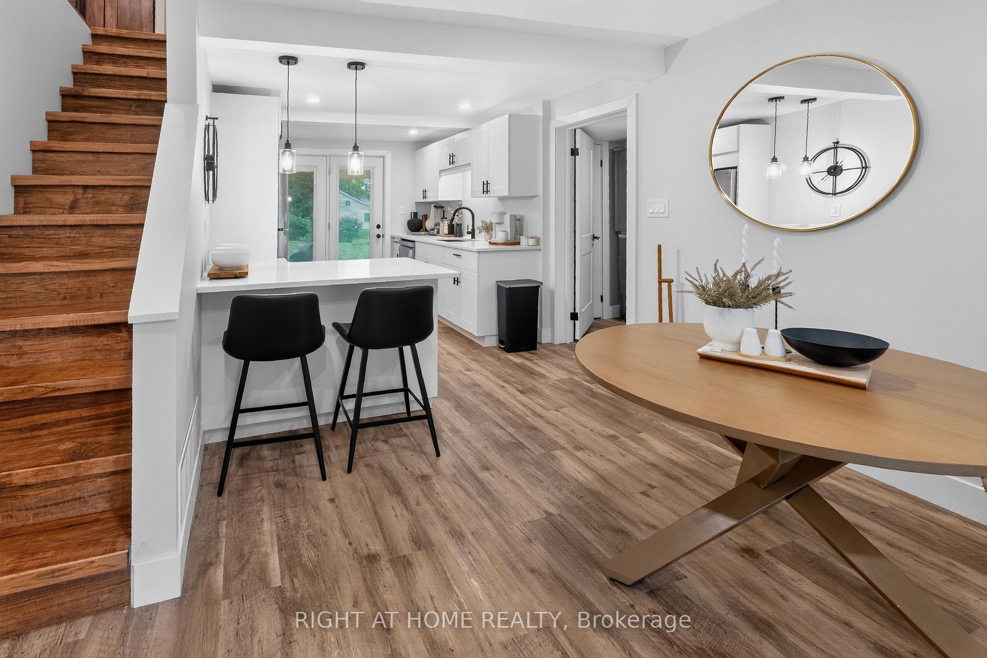 Photo 10 of 35620 Fingal Line, Southwold, Fingal — HOMEH