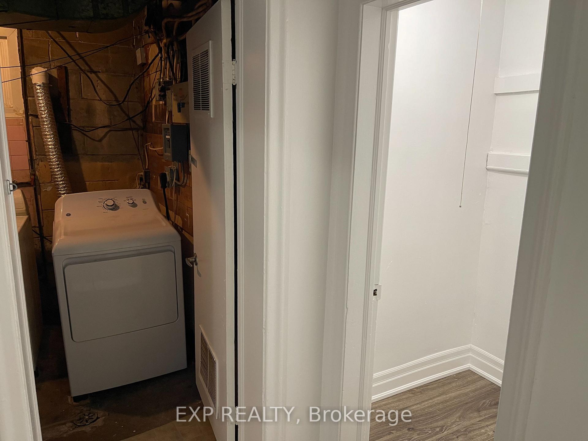 Photo 16 of 41 Bloem Avenue, Toronto, Caledonia-Fairbank — HOMEH