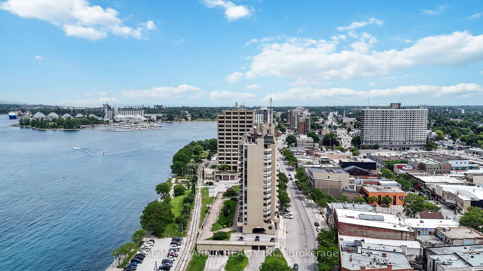 Photo 27 of Unit 1204, 155 Front Street N, Sarnia — HOMEH