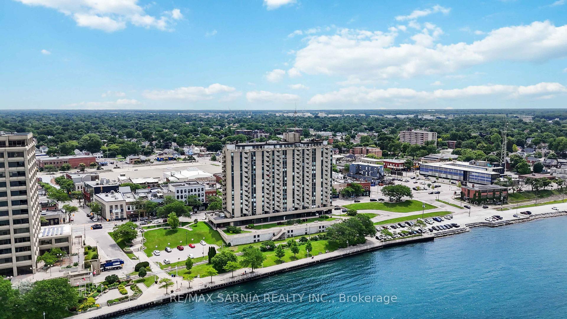 Photo 29 of Unit 1204, 155 Front Street N, Sarnia — HOMEH