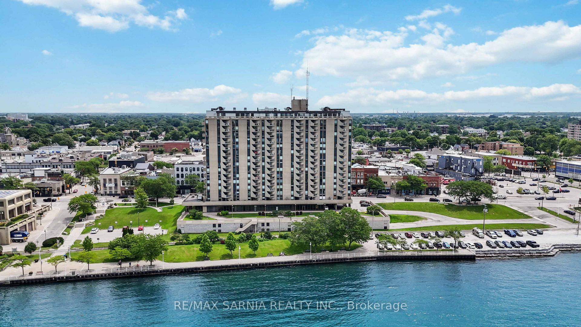 Photo 30 of Unit 1204, 155 Front Street N, Sarnia — HOMEH