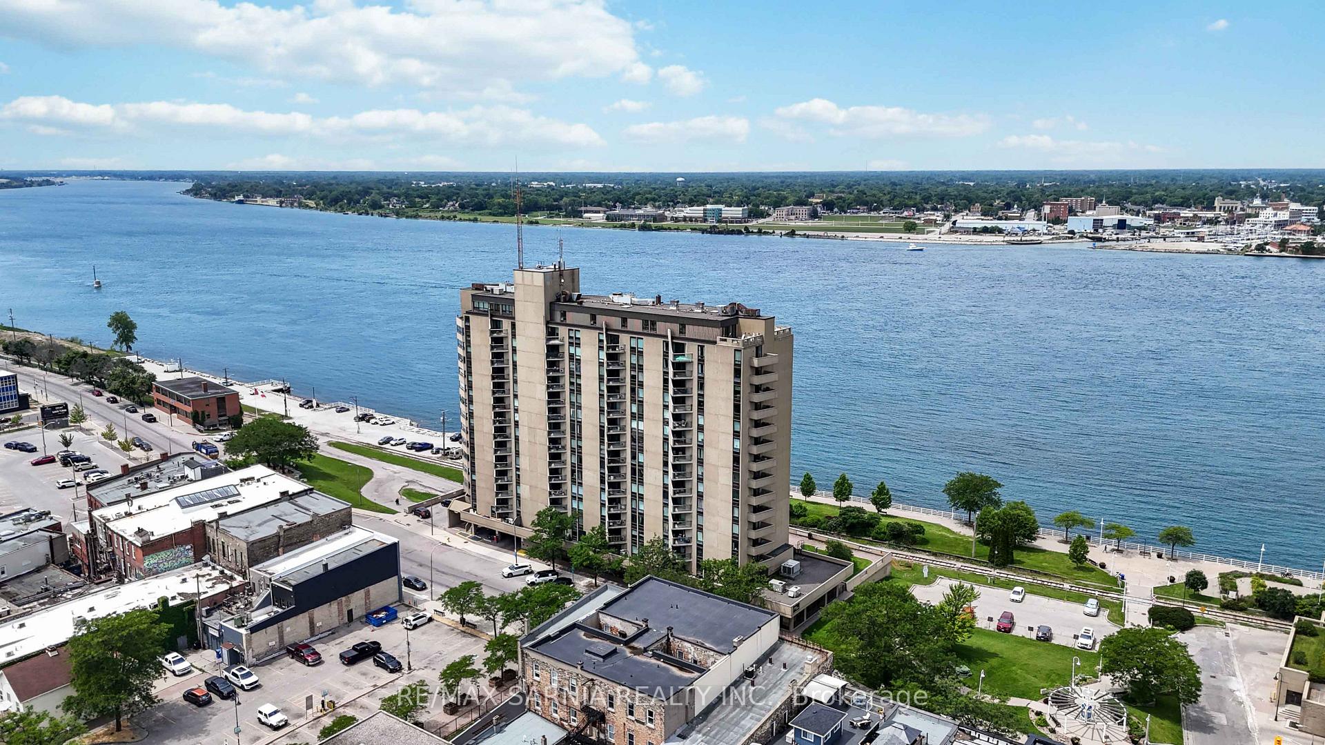 Photo 31 of Unit 1204, 155 Front Street N, Sarnia — HOMEH