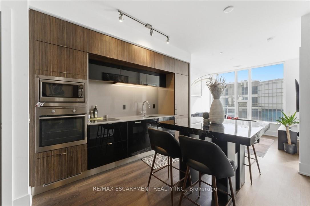 Photo 2 of Unit 3807, 10 York Street, Toronto, Waterfront Communities — HOMEH
