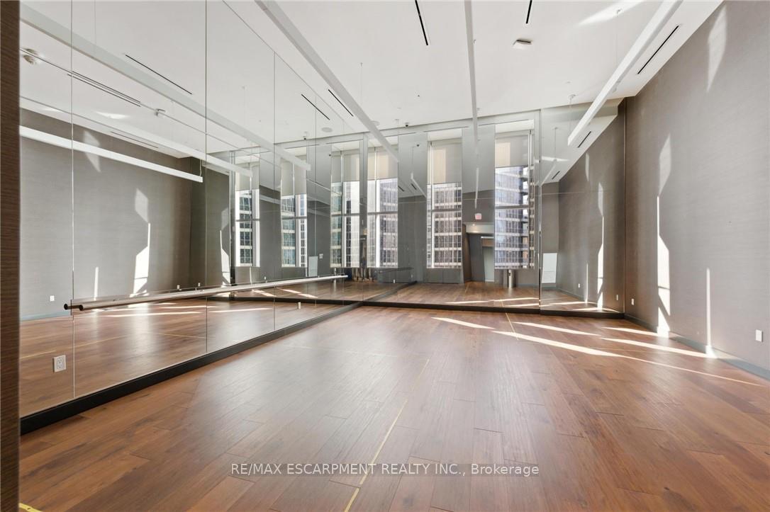 Photo 25 of Unit 3807, 10 York Street, Toronto, Waterfront Communities — HOMEH
