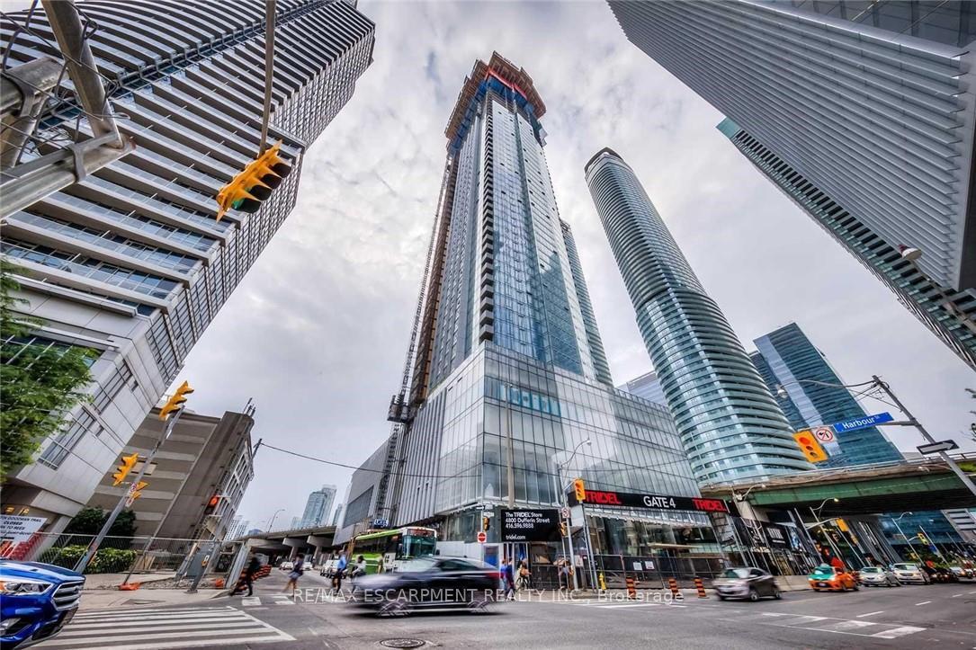 Photo 34 of Unit 3807, 10 York Street, Toronto, Waterfront Communities — HOMEH