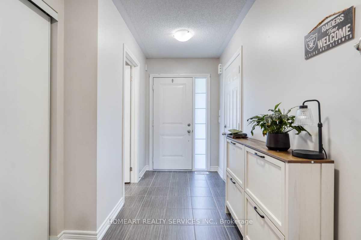 Photo 3 of 2337 Steeplechase Street, Oshawa, Windfields — HOMEH