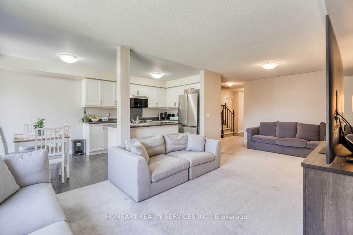 Photo 9 of 2337 Steeplechase Street, Oshawa, Windfields — HOMEH