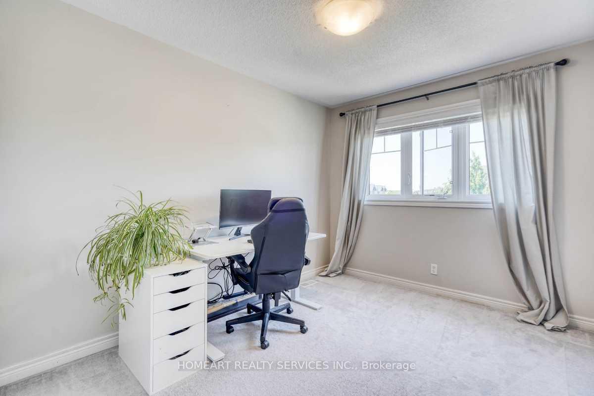 Photo 24 of 2337 Steeplechase Street, Oshawa, Windfields — HOMEH