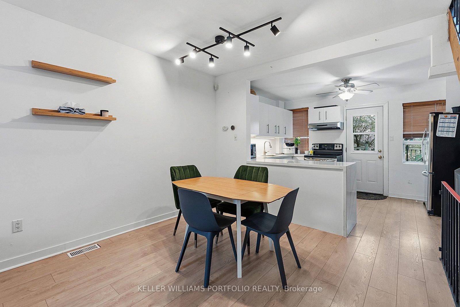 Photo 7 of 15 Myrtle Avenue, Toronto, South Riverdale — HOMEH