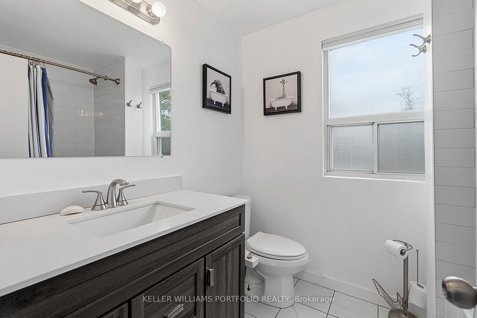 Photo 24 of 15 Myrtle Avenue, Toronto, South Riverdale — HOMEH