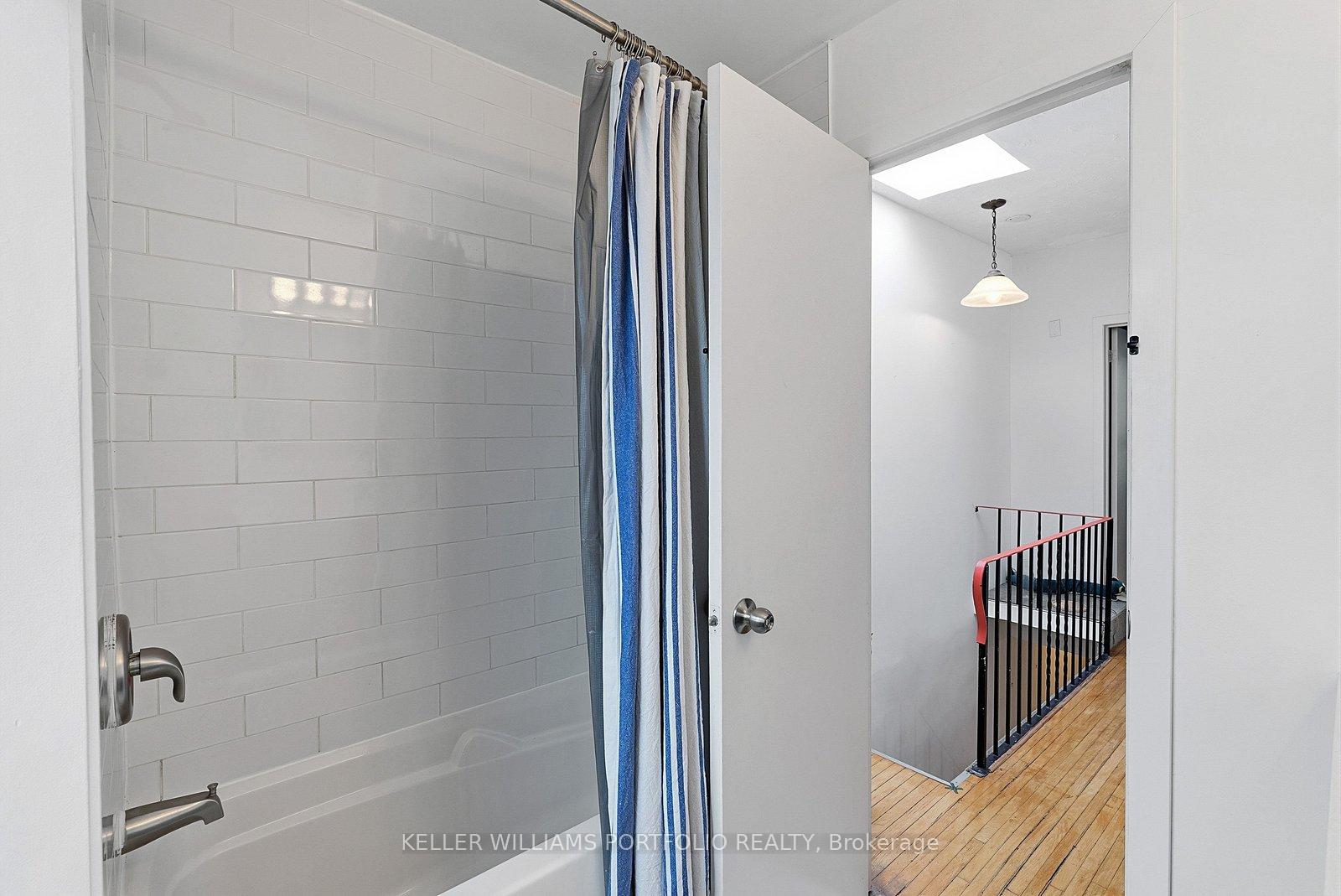Photo 25 of 15 Myrtle Avenue, Toronto, South Riverdale — HOMEH
