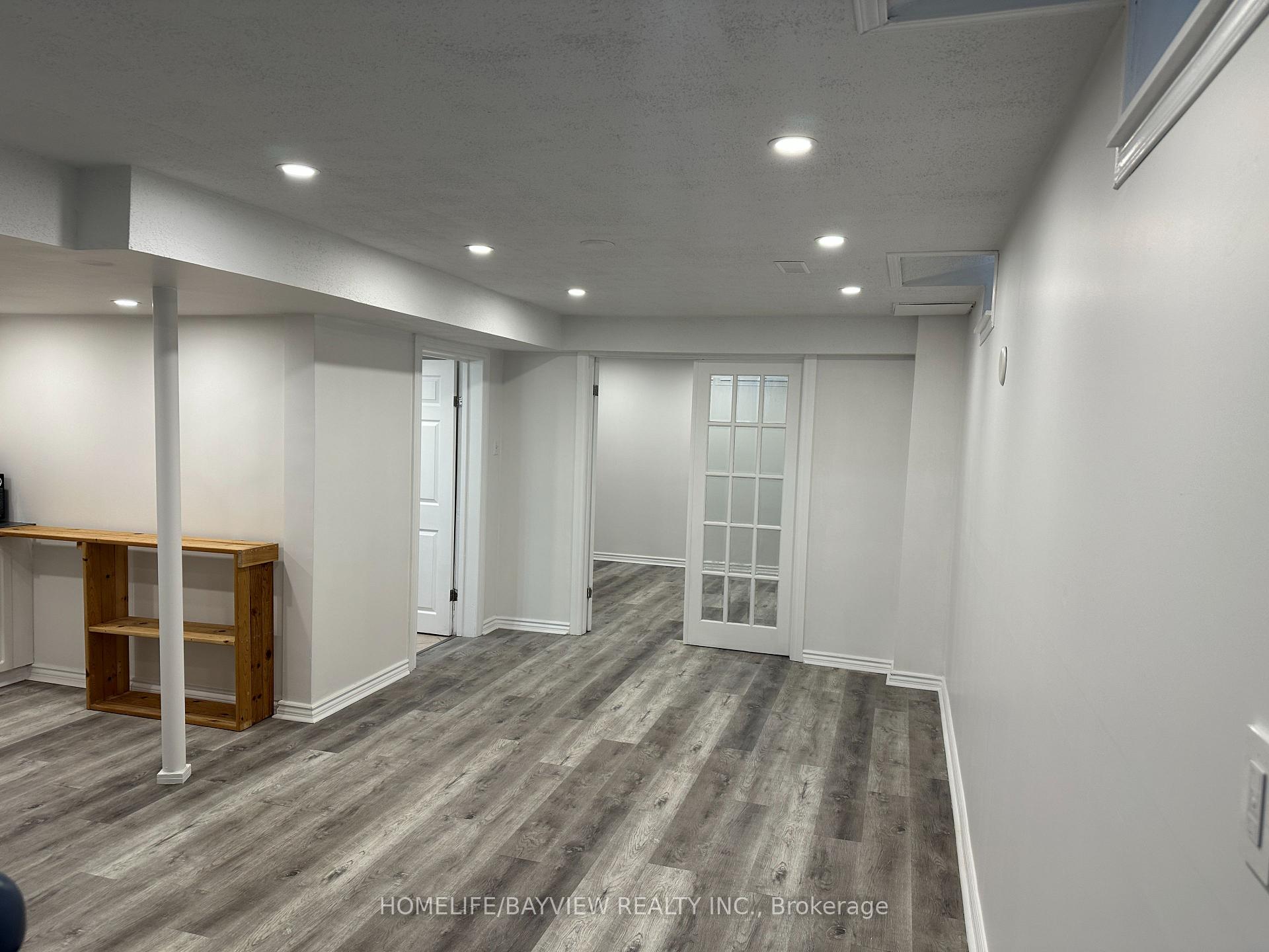 Photo 4 of 36 Rosanna(Lower Level) Crescent, Vaughan, Maple — HOMEH