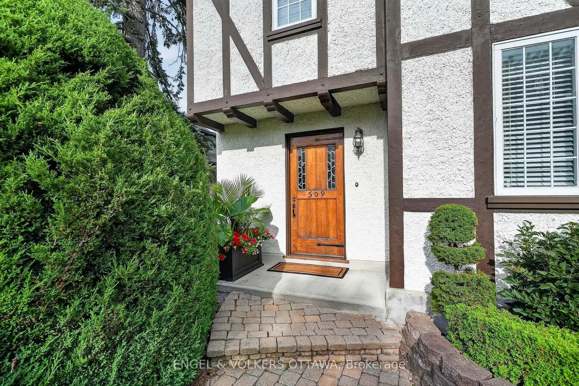 Photo 6 of 509 Island Park Drive, Ottawa, Ottawa West — HOMEH