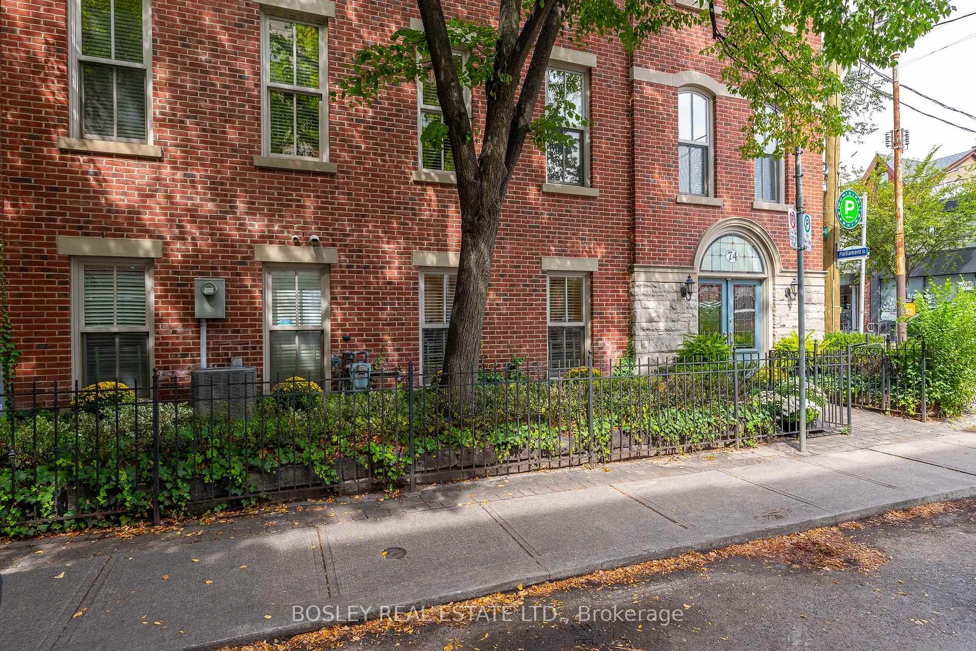 Photo 90 of 74 Aberdeen Avenue, Toronto, Cabbagetown-South St. James Town — HOMEH