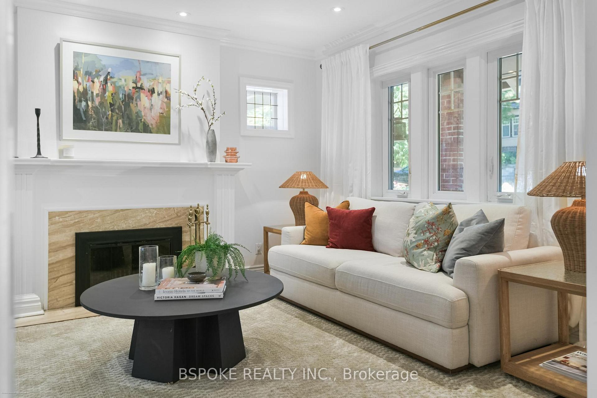 Photo 7 of 214 Gainsborough Road, Toronto, Woodbine Corridor — HOMEH