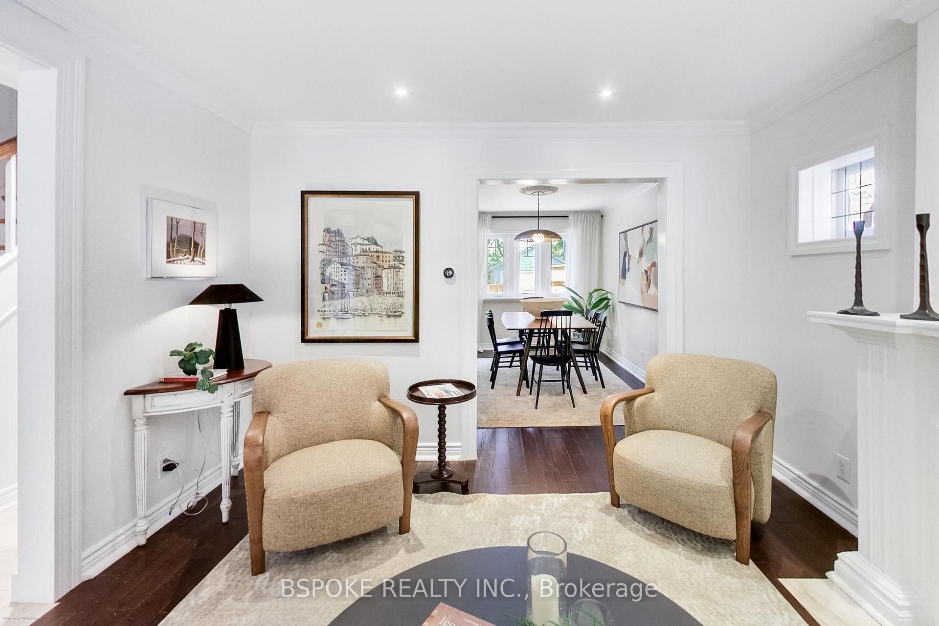 Photo 8 of 214 Gainsborough Road, Toronto, Woodbine Corridor — HOMEH