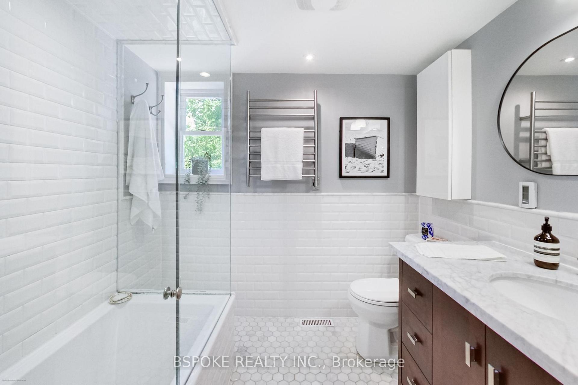 Photo 19 of 214 Gainsborough Road, Toronto, Woodbine Corridor — HOMEH