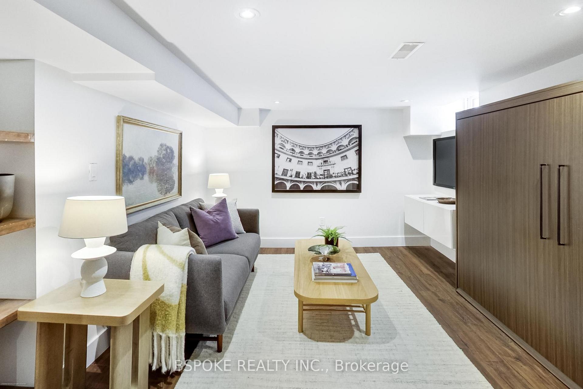 Photo 25 of 214 Gainsborough Road, Toronto, Woodbine Corridor — HOMEH