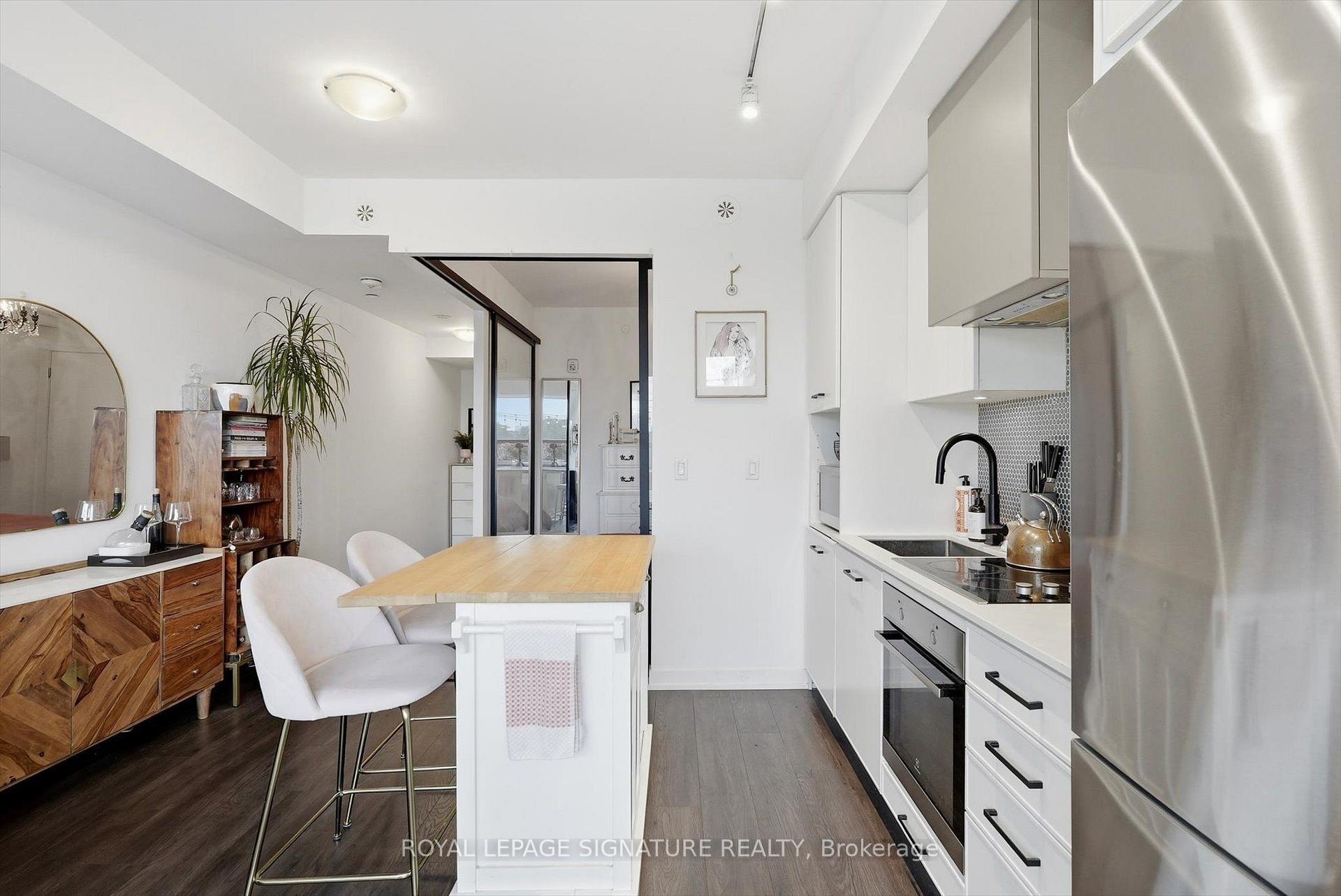 Photo 7 of Unit 503, 899 Queen Street E, Toronto, South Riverdale — HOMEH