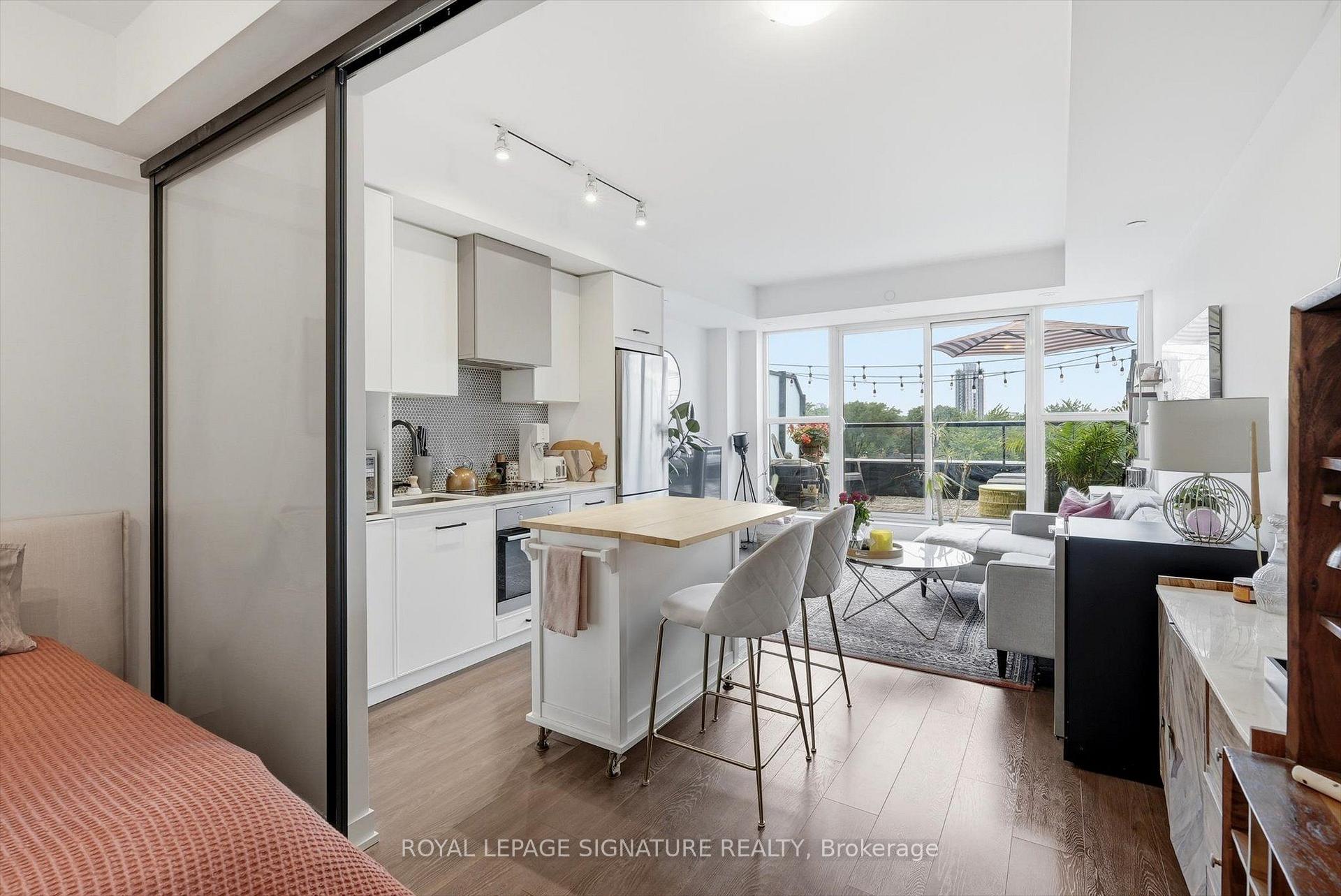 Photo 11 of Unit 503, 899 Queen Street E, Toronto, South Riverdale — HOMEH