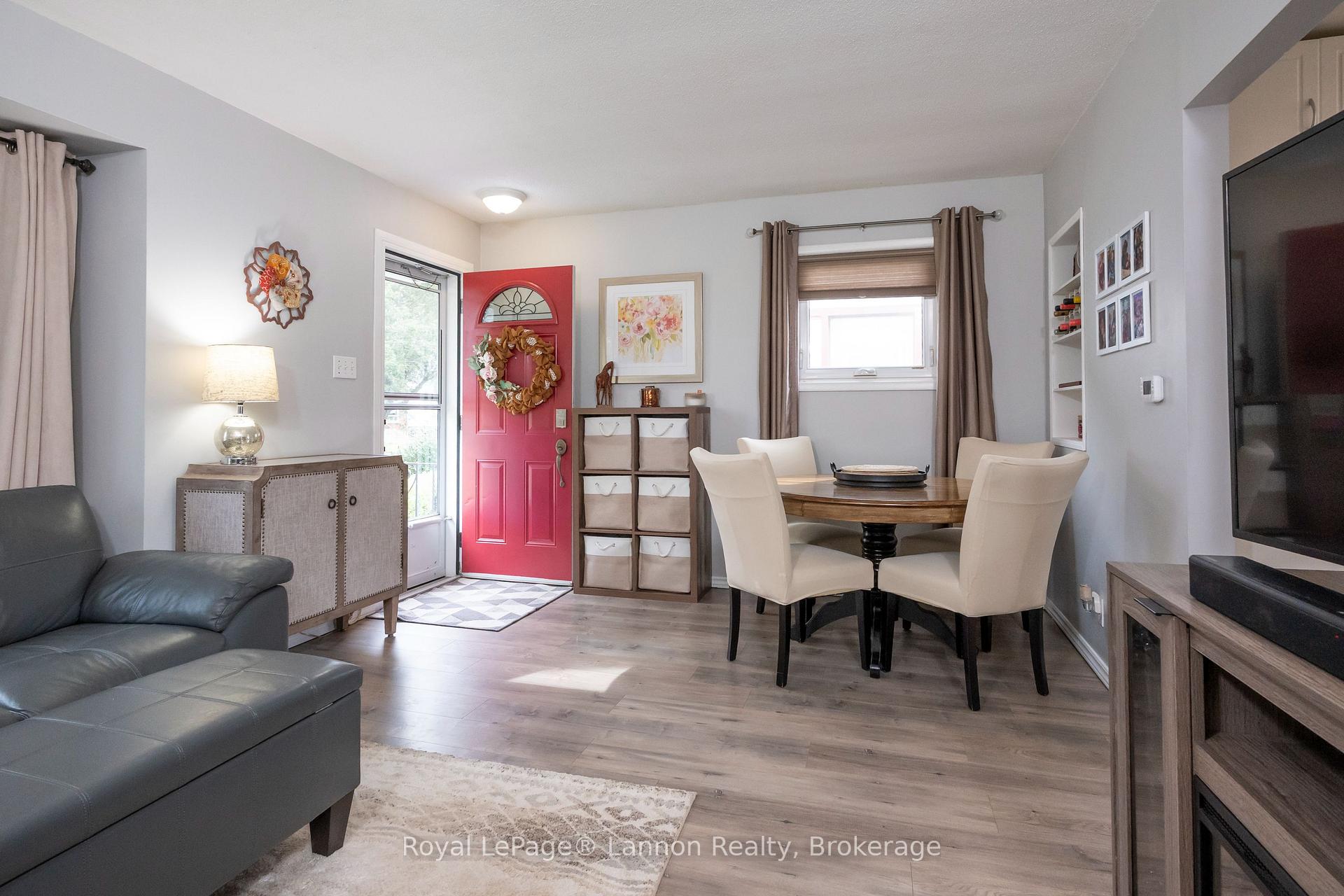 Photo 11 of 859 Syndicate Avenue N, Thunder Bay, McKeller Park — HOMEH