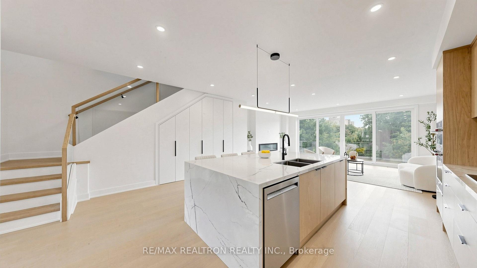 Photo 44 of 132 Dunbar Road, Mississauga, Cooksville — HOMEH