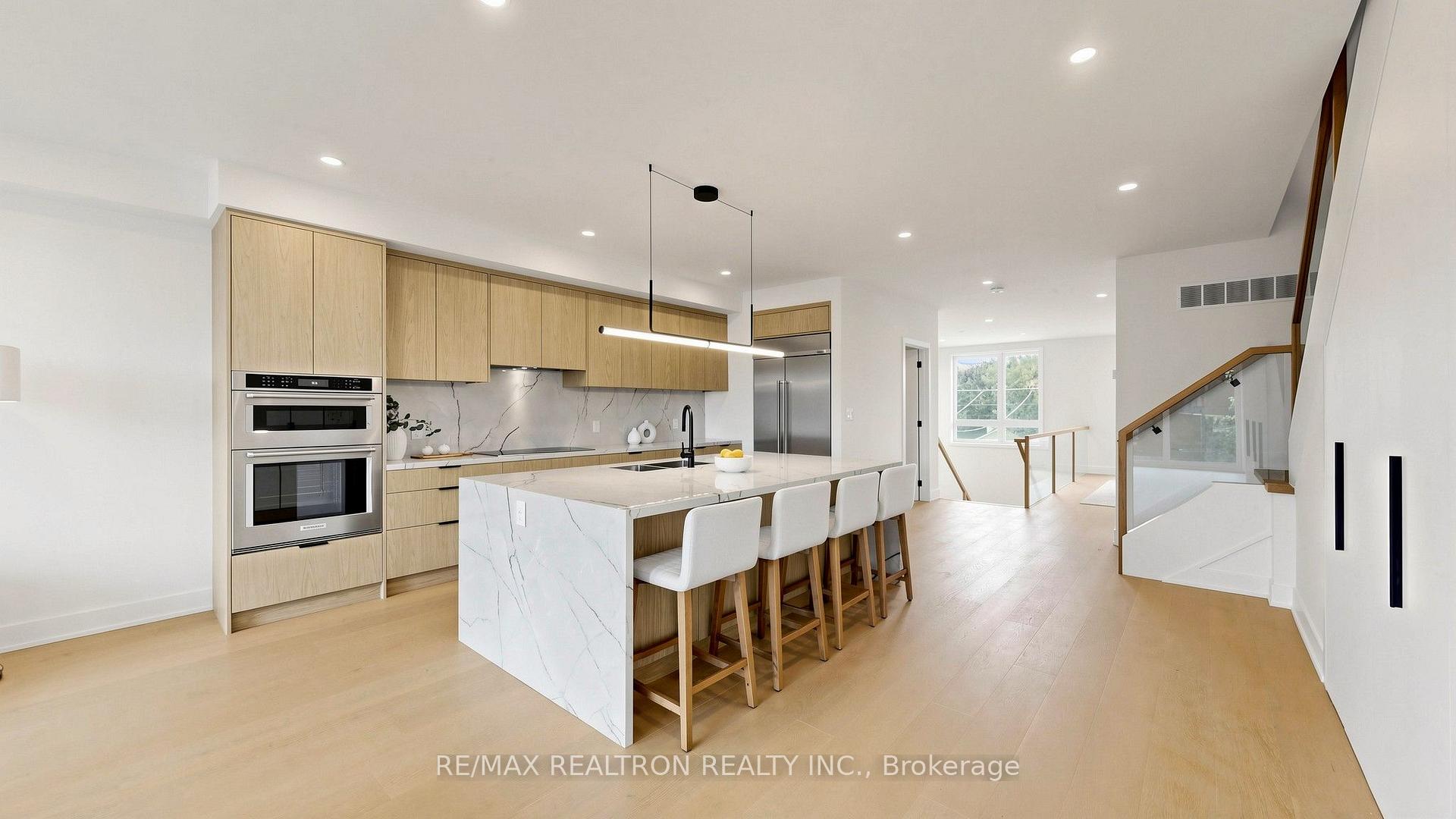 Photo 46 of 132 Dunbar Road, Mississauga, Cooksville — HOMEH